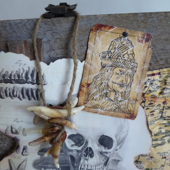 OOAK NEW HORROR VAMPIRE DRACULA KILLING SLAYING KIT PROP SUITCASE GAFF ODDITY - Picture 9 of 15